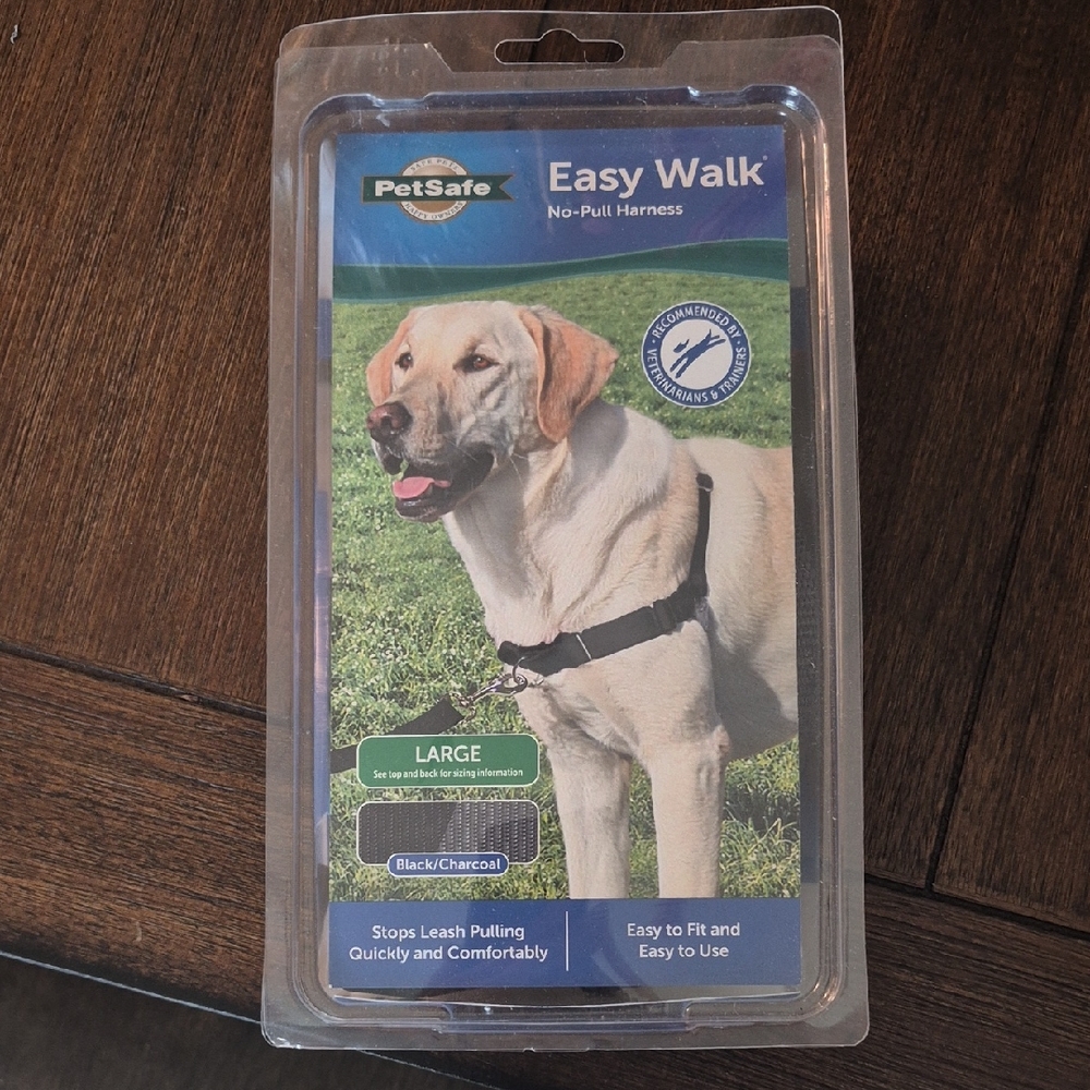 PetSafe Easy Walk No-Pull Dog Harness - Black/Charcoal